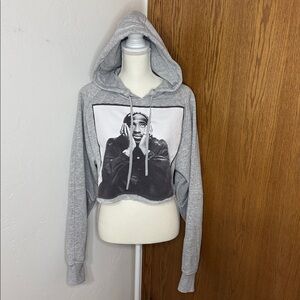 Tupac upcycled grey graphic hoodie w thumb holes size Small